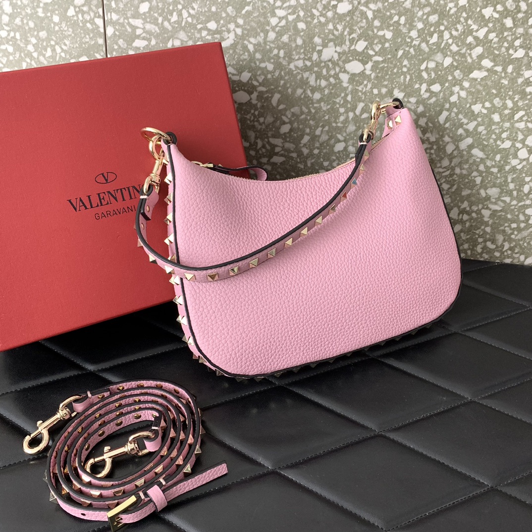 Valentino Garavani Rockstud Small Hobo Bag in Pink Grainy Calfskin